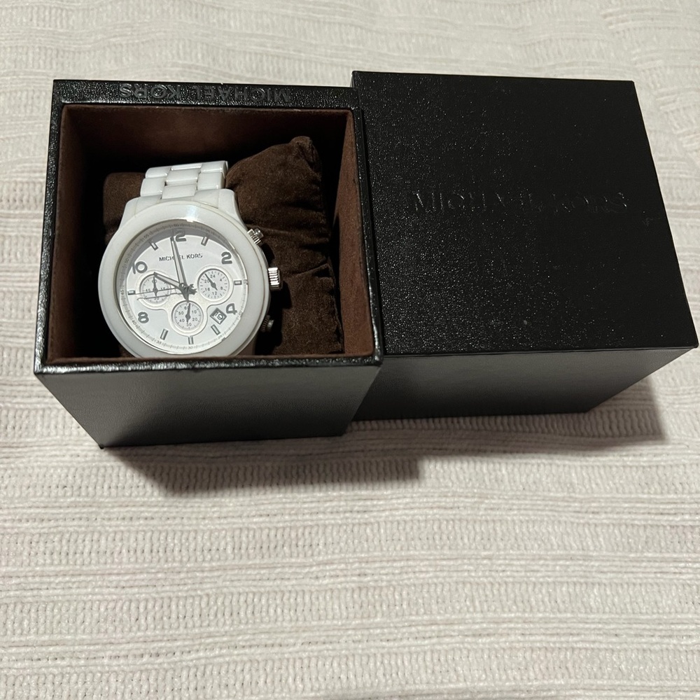 Michael Kors MK5161 White Ceramic Chronograph Watch